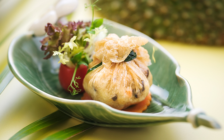 Deep Fried Seafood and D197 Durian in Tofu Skin