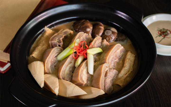 Stewed Lamb Brisket with Mushroom and Winter Bamboo Shoot