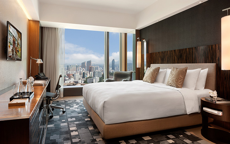 Free breakfast with Room