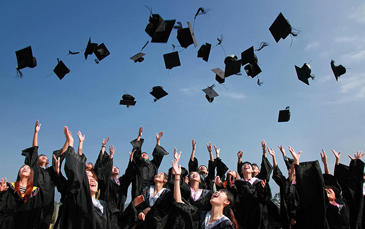 GRADUATION PACKAGE 2025